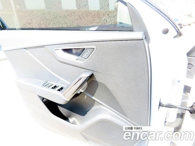 Audi Q2 Premium, 2020 11