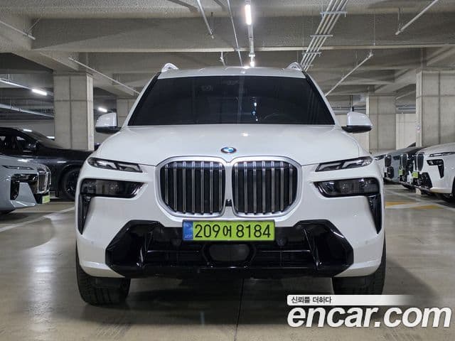 BMW X7 (G07) xDrive 40i M Sport 6인승, 2024 3