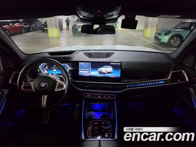 BMW X7 (G07) xDrive 40i M Sport 6인승, 2024 7