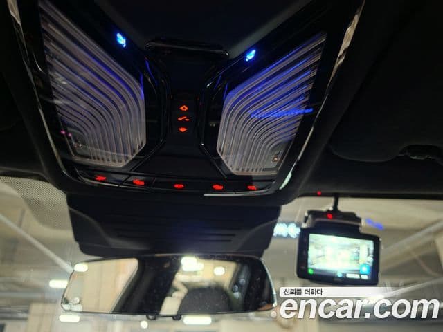 BMW X7 (G07) xDrive 40i M Sport 6인승, 2024 14