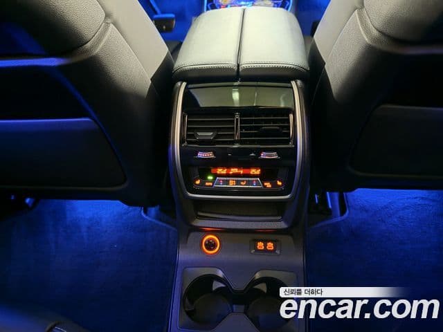 BMW X7 (G07) xDrive 40i M Sport 6인승, 2024 18