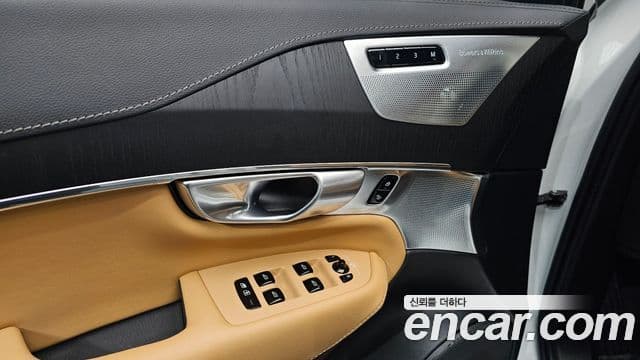 Volvo XC90 2세대 T8 Ultimate Bright гибрид, 2024 16