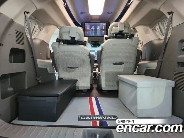 Kia Carnival 4세대 бензин 4인승 High Limousine (компания по спецнадстройкам), 2023 7