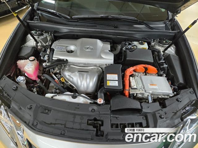 Lexus New ES300h XV60, 2018 19