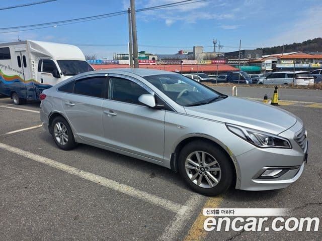 Hyundai LF Sonata Style, 2016 6
