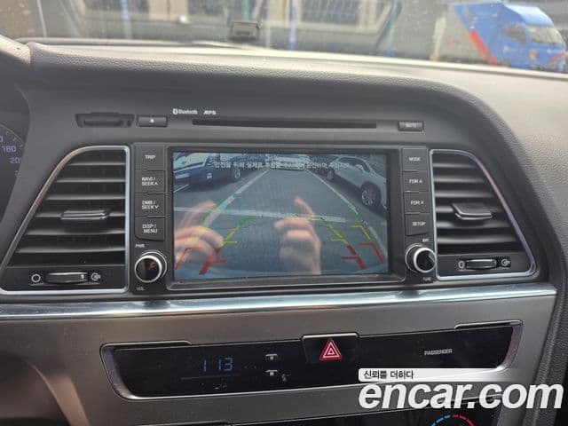 Hyundai LF Sonata Style, 2016 13