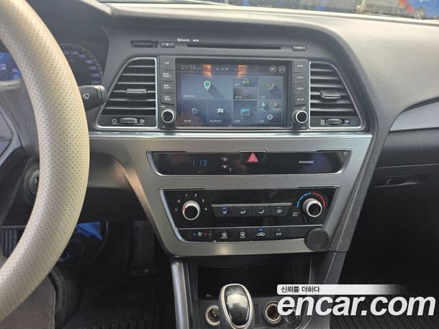 Hyundai LF Sonata Style, 2016 14