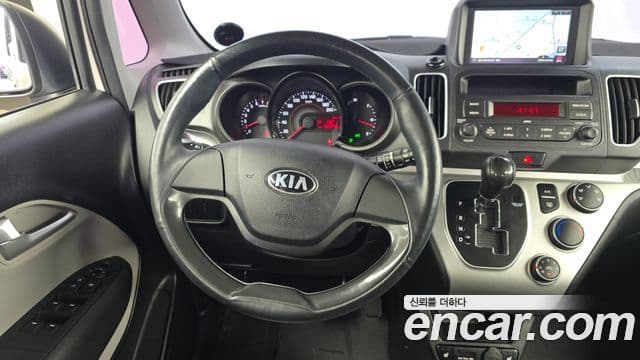 Kia Ray Deluxe, 2017 13