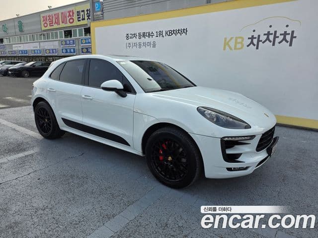 Porsche Macan 95B, 2017 2