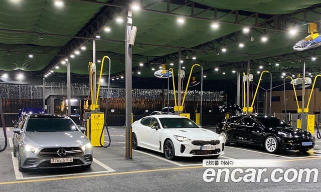 Mercedes-Benz A-класс W177 AMG A35 4MATIC седан, 2020 15