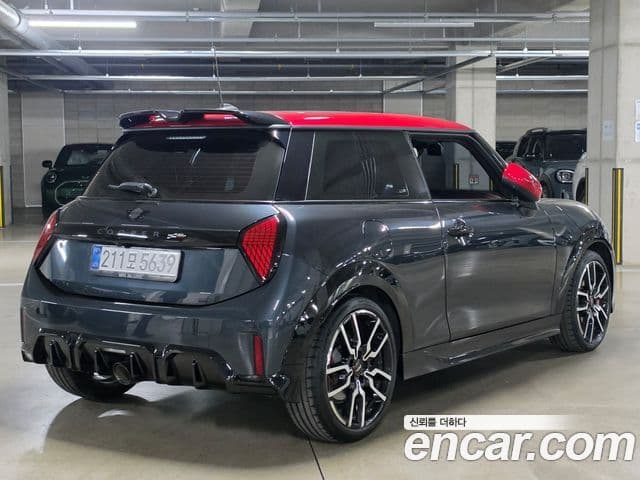 Mini Cooper S 4세대 JCW, 2025 2