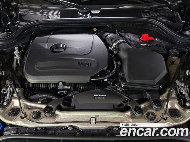 Mini Cooper S 4세대 JCW, 2025 6