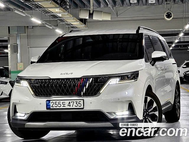 Kia Carnival 4세대 Signature, 2022 11
