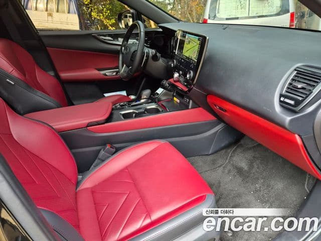 Lexus NX350h 2세대 Premium, 2025 13