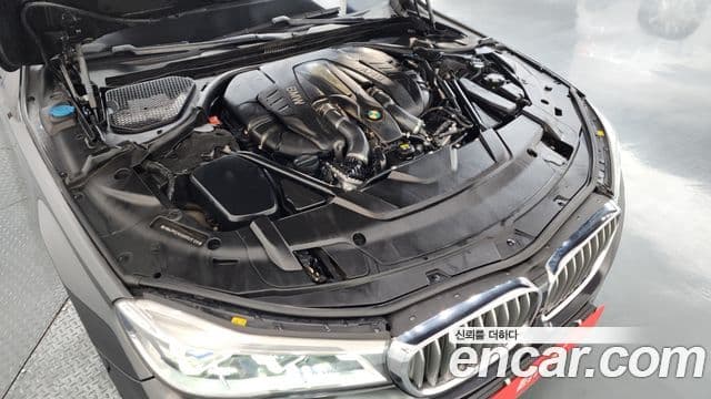 BMW 7시리즈 (G11) 750Li xDrive, 2016 6