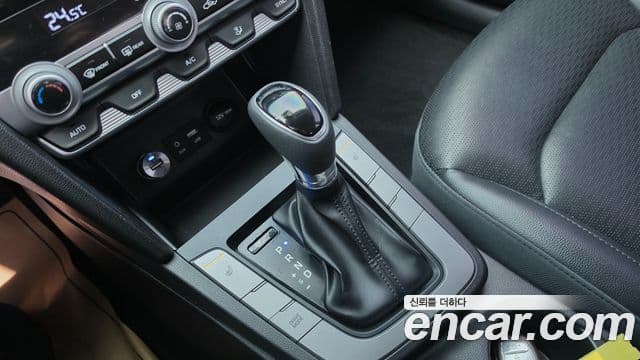 Hyundai The / новый New Avante AD Style, 2019 15