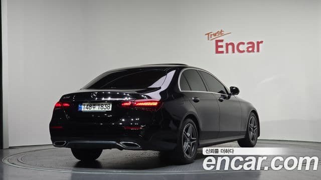 Mercedes-Benz E-класс W213 AMG Line, 2023 2