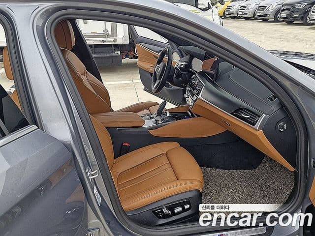 BMW 5시리즈 (G30) 520i M Sport, 2023 17