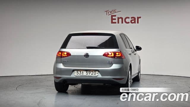 Volkswagen Гольф 7세대, 2014 4