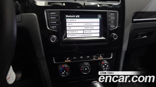 Volkswagen Гольф 7세대, 2014 14