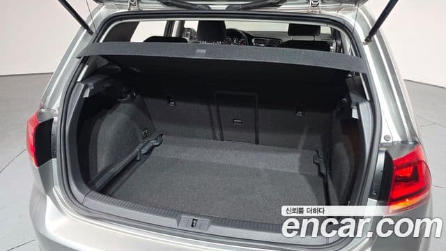 Volkswagen Гольф 7세대, 2014 20