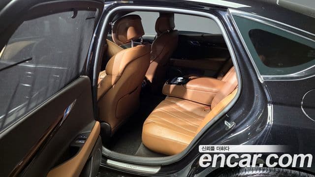 Genesis G80 (RG3) бензин 2.5 турбо AWD, 2023 11