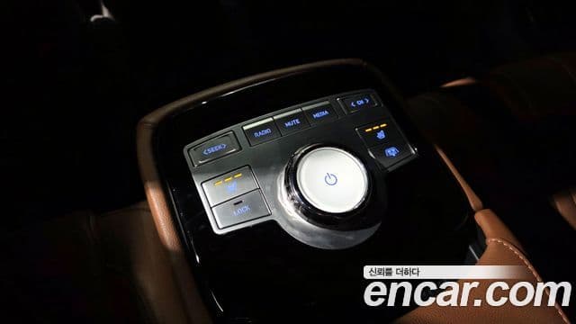 Genesis G80 (RG3) бензин 2.5 турбо AWD, 2023 18