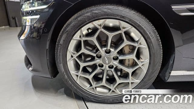 Genesis G80 (RG3) бензин 3.5 турбо AWD, 2021 все фото