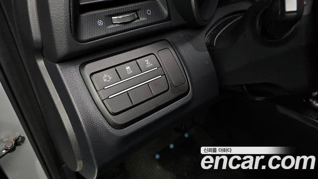 KG모빌리티(SsangYong) Tivoli Air 1.6 IX 4WD, 2018 19