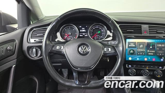 Volkswagen Гольф 7세대, 2015 13