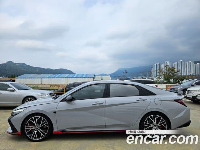 Hyundai Avante (CN7) 2.0 N, 2023 17