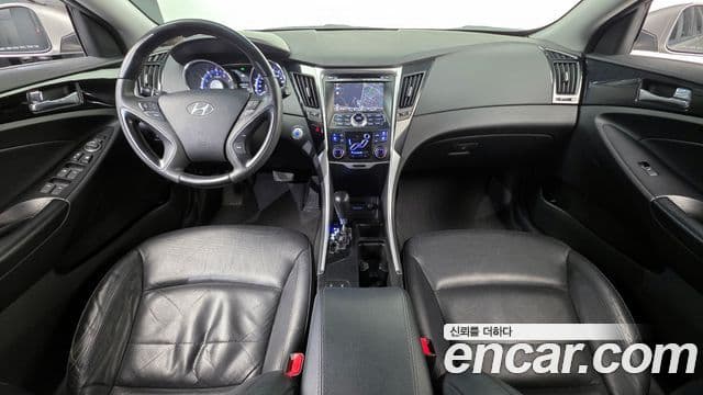 Hyundai YF Sonata топовая версия, 2010 7