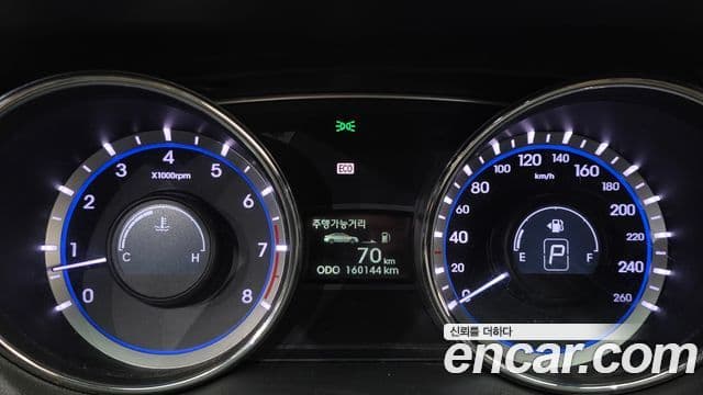 Hyundai YF Sonata топовая версия, 2010 8