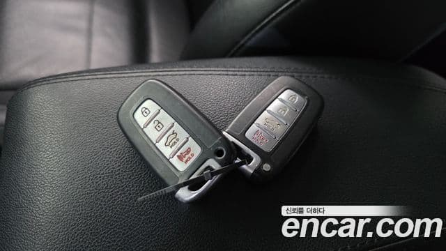 Hyundai YF Sonata топовая версия, 2010 19