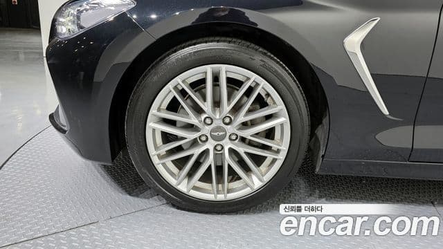 Genesis G70 Elite, 2019 все фото