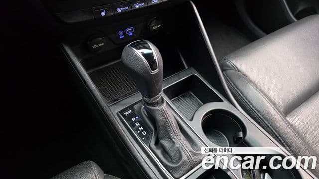 Hyundai All New Tucson Style, 2016 9