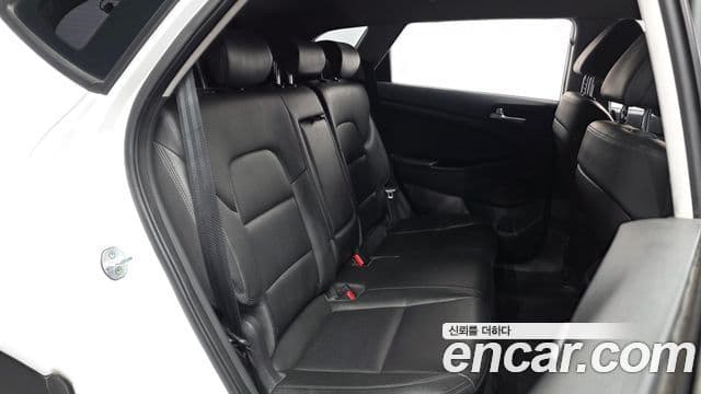 Hyundai All New Tucson Style, 2016 12