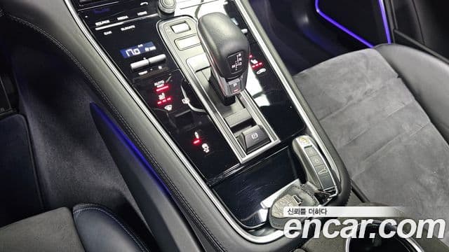 Porsche Panamera (971) 4.0 GTS, 2019 9