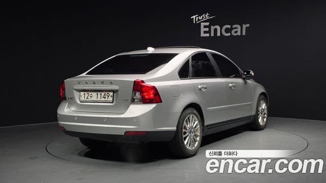 Volvo S40 2세대, 2009 2