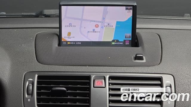 Volvo S40 2세대, 2009 14