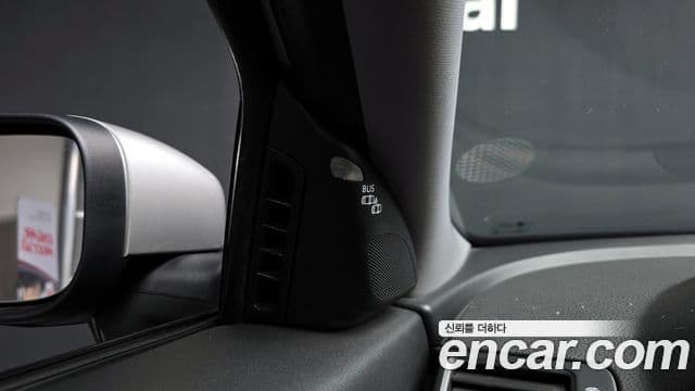 Volvo S40 2세대, 2009 18