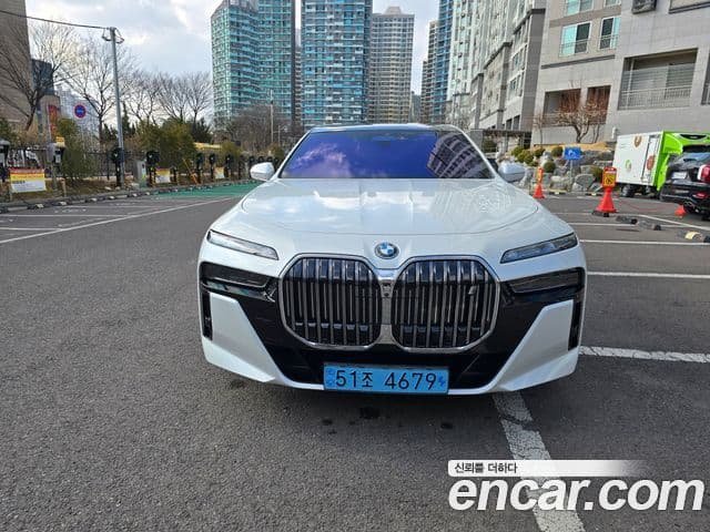 BMW i7 (G70) eDrive 50 M Sport, 2024 1