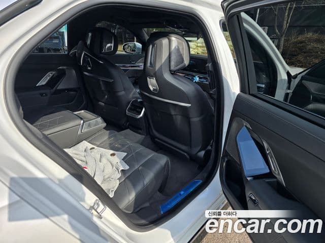 BMW i7 (G70) eDrive 50 M Sport, 2024 16