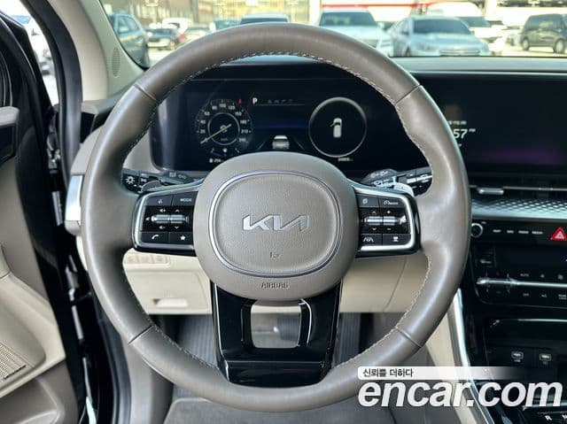Kia Carnival 4세대 Signature, 2023 10