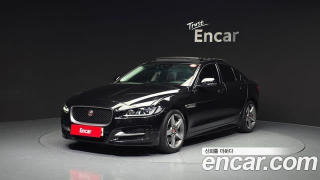 Jaguar XE 20d R스포츠, 2019 1