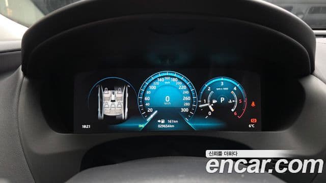 Jaguar XE 20d R스포츠, 2019 8