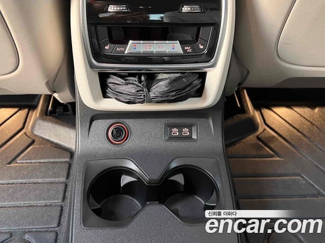 BMW X7 (G07) xDrive 40i M Sport 6인승, 2024 12