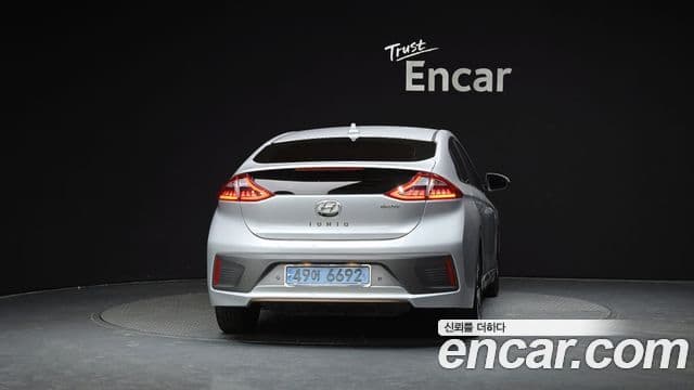 Hyundai Ioniq Электрический (Electric), 2017 4