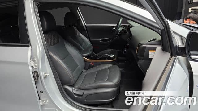Hyundai Ioniq Электрический (Electric), 2017 12