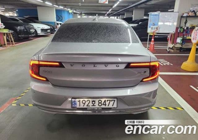 Volvo S90 B6 AWD Ultimate Bright, 2024 3